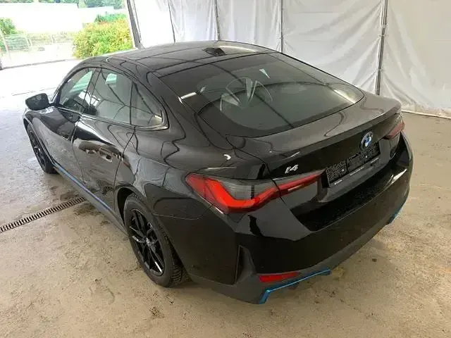 Gebraucht BMW i4 Sport Line 250 kW (340 PS) 2023 Schwarz ii Limousine