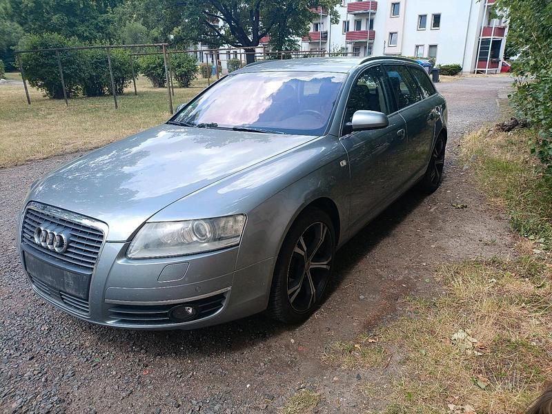 Gebraucht 2006 Audi A6 Kombi | 2.600 € (Guter Preis) - Bild 1/4