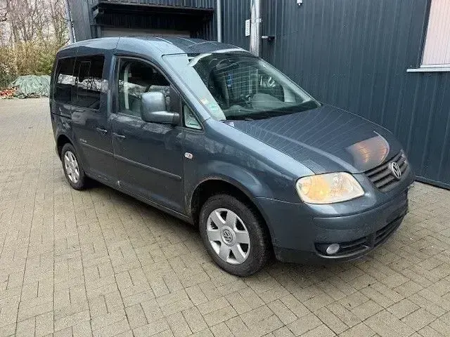 Occasion VW Caddy Style 105 ch (77 kW) 2010 Gris Monospace