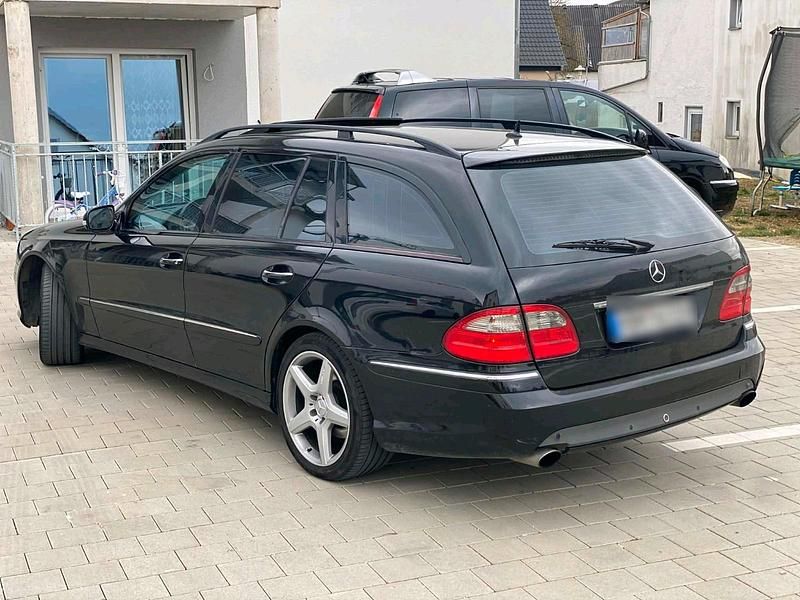 Gebraucht Mercedes E280 AMG 255 PS (187 kW) 2007 Schwarz Kombi