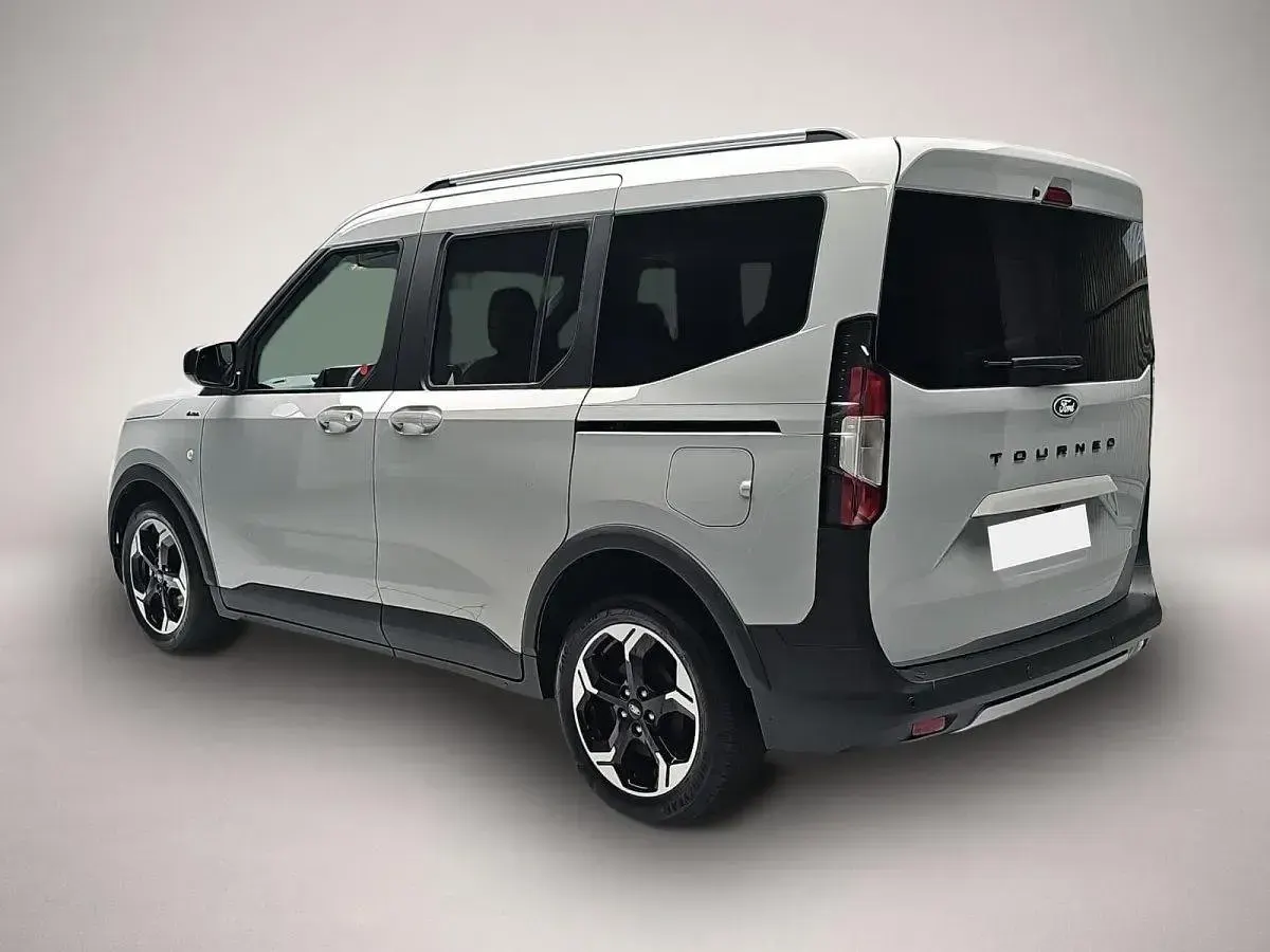 Neu Ford Tourneo Courier Active 125 PS (91 kW) 2026 Manufacturer Van / Kleinbus