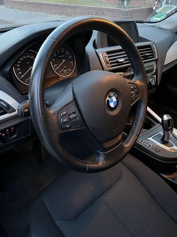 Gebraucht BMW 118 Advantage 136 PS (100 kW) 2016 Schwarz Kleinwagen
