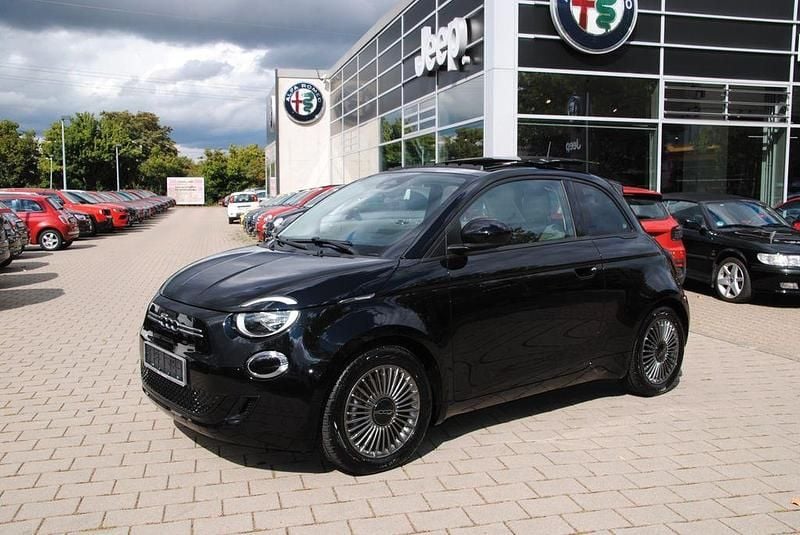 Gebraucht Fiat 500e Icon 86 kW (118 PS) 2021 Schwarz Kleinwagen