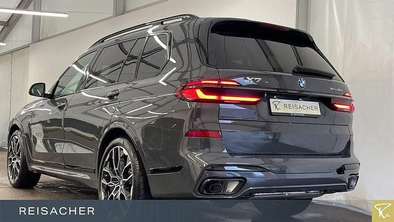 Ny BMW X7 Performance 352 HK (258 kW) 2025 Grå SUV