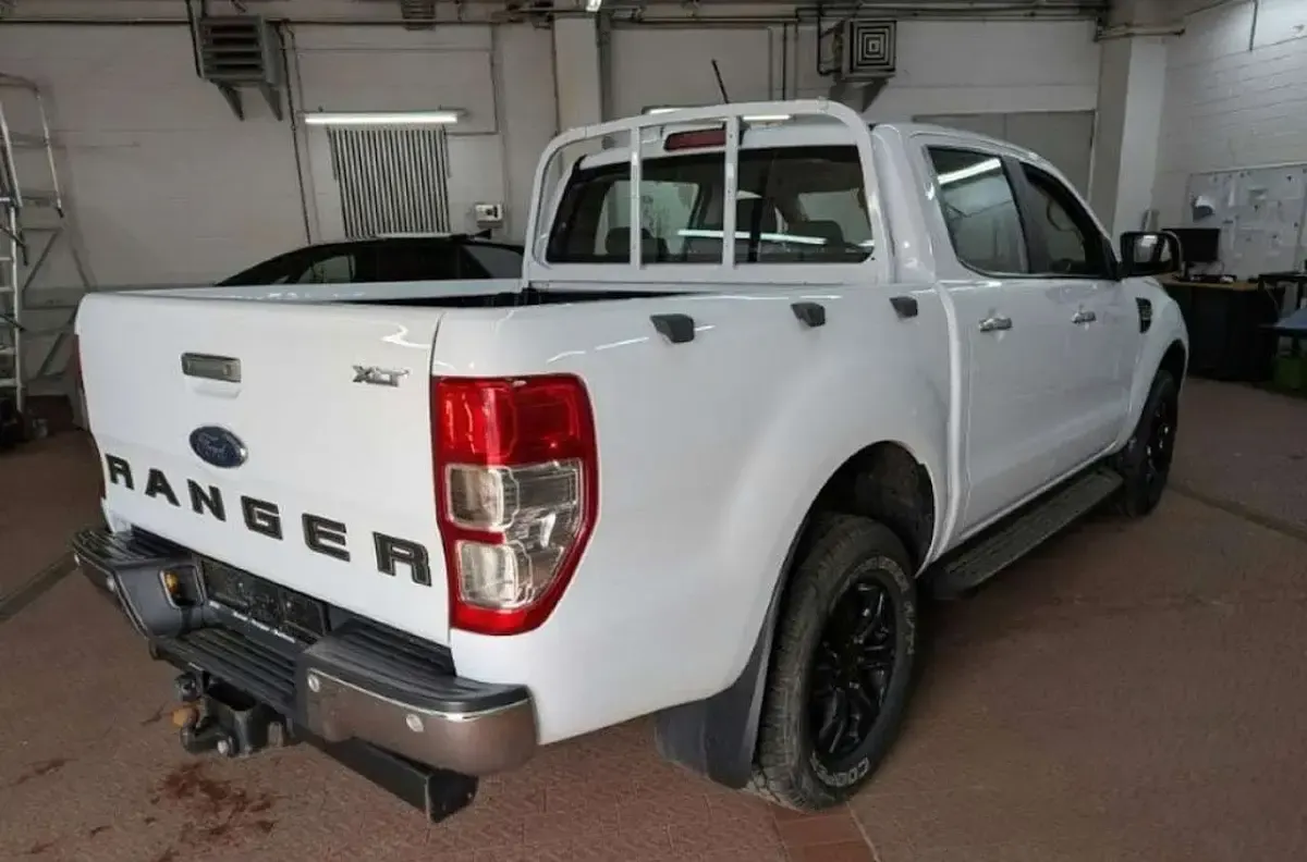 Gebraucht Ford Ranger XLT 170 PS (125 kW) 2021 Weiß Pickup