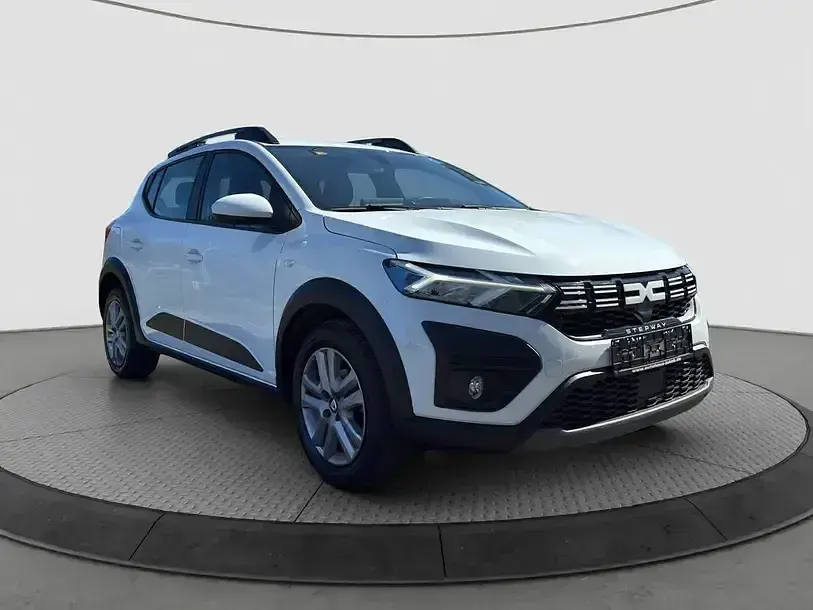 Second-hand Dacia Sandero Expression 91 CP (66 kW) 2023 Alb Berlinǎ