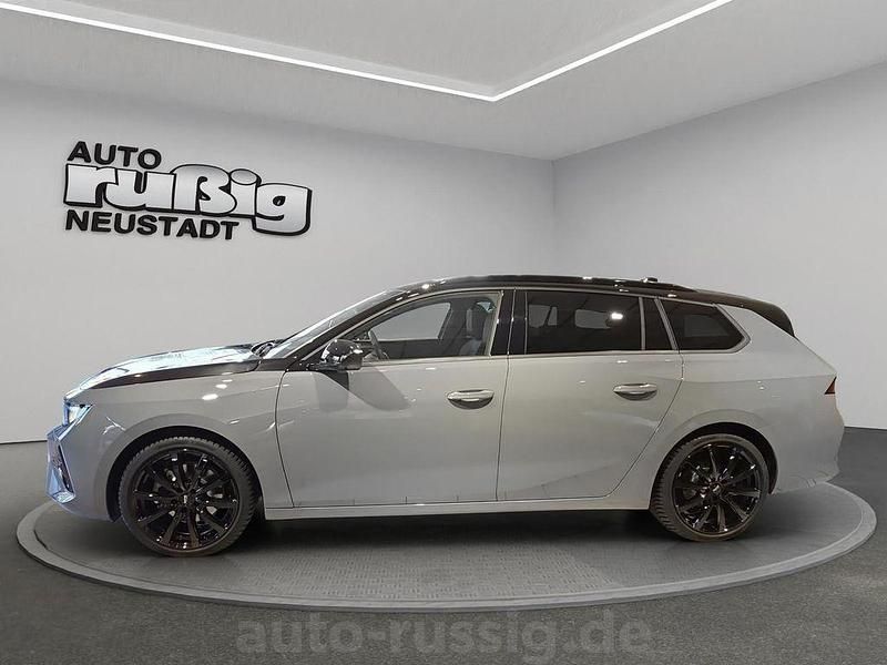 Gebraucht Opel Astra 131 PS (96 kW) 2025 Grafik grau (uni) Kombi
