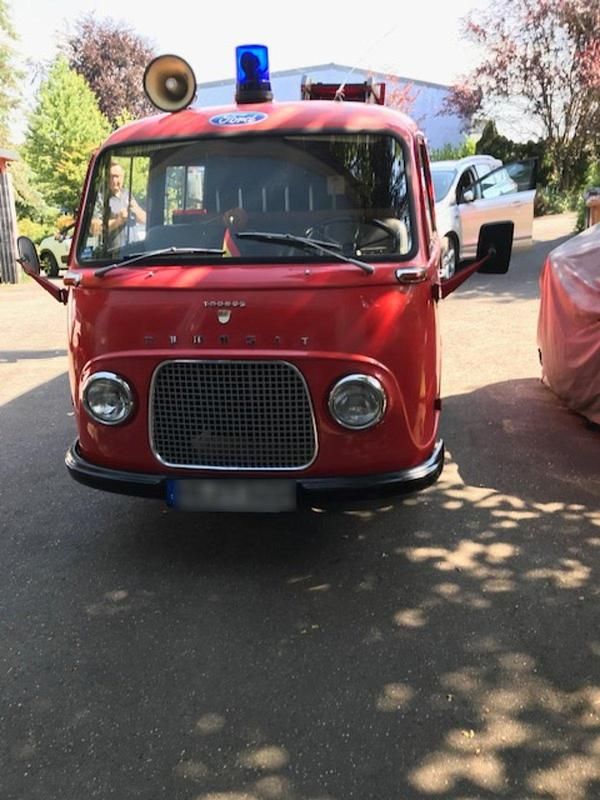 Gebraucht Ford Transit 54 PS (39 kW) 1965 Rot Van / Kleinbus