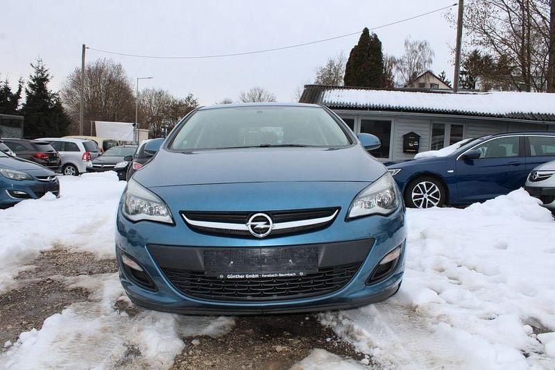 Blau Gebraucht 2013 Opel Astra Active Limousine | 6.000 € (Fairer Preis) - Bild 1/4
