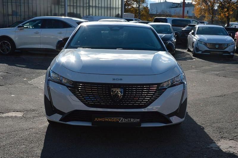 Gebraucht Peugeot 308 SW Allure 131 PS (96 kW) 2024 Weiß Kombi