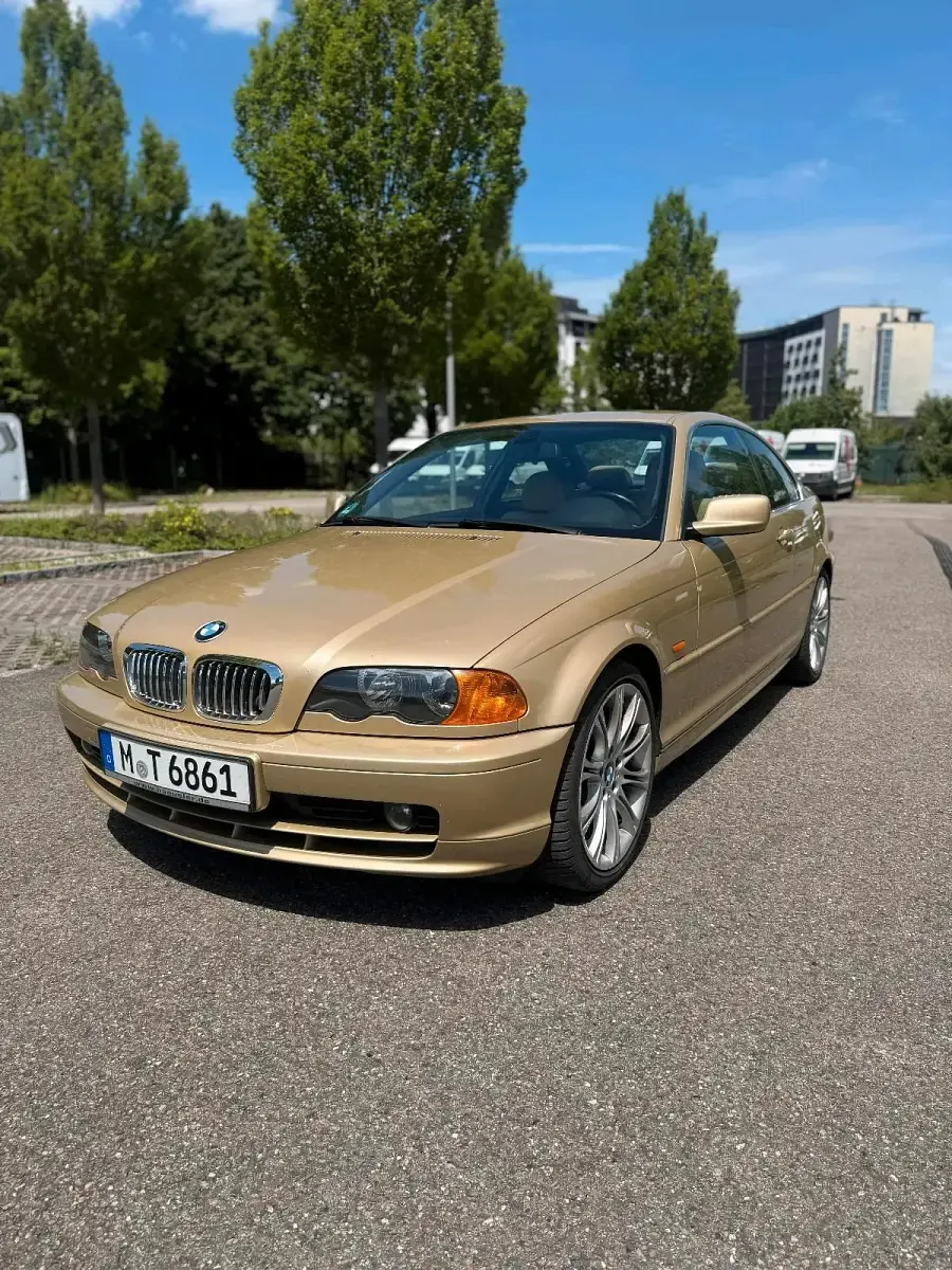 Gebraucht BMW 325 192 PS (141 kW) 2000 Gold Coupé