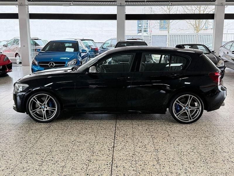 Gebraucht BMW M135 M Performance 320 PS (235 kW) 2014 Schwarz Kleinwagen