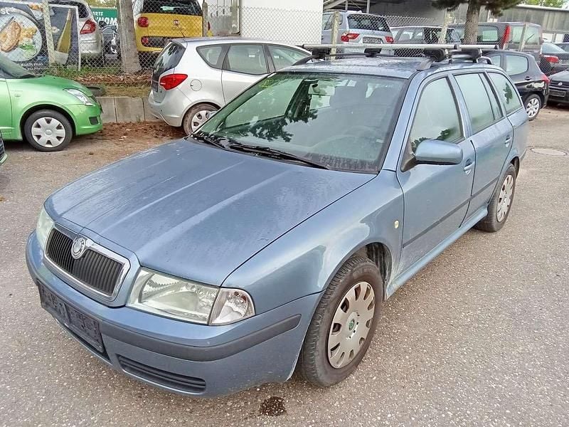Gebraucht Skoda Octavia Tour 101 PS (74 kW) 2007 Grau Kombi