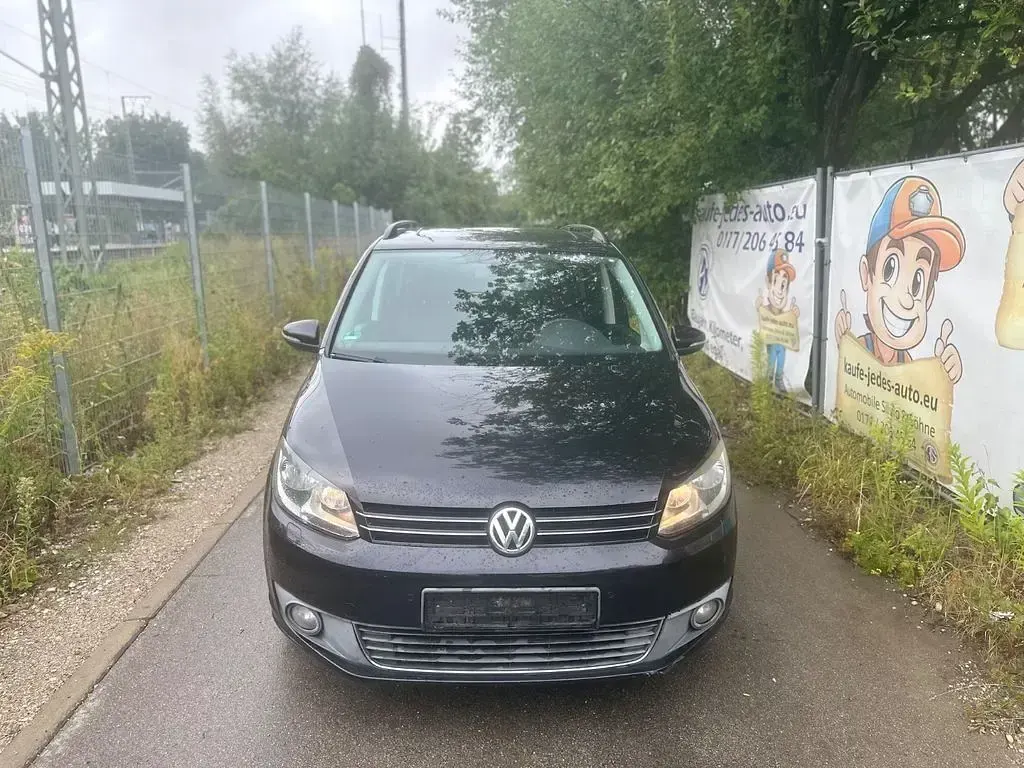 Gebraucht VW Touran Comfortline 140 PS (102 kW) 2011 Schwarz Van / Kleinbus