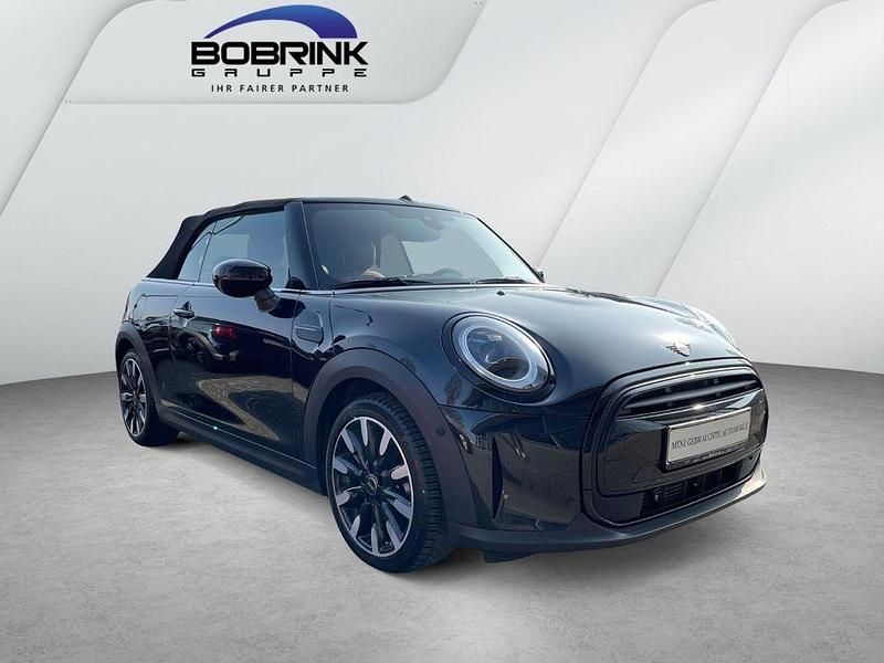 Gebraucht Mini Cooper Cabriolet Classic 136 PS (100 kW) 2023 Schwarz Cabrio