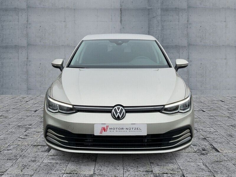 Gebraucht VW Golf VIII Move 131 PS (96 kW) 2023 Silber Kleinwagen