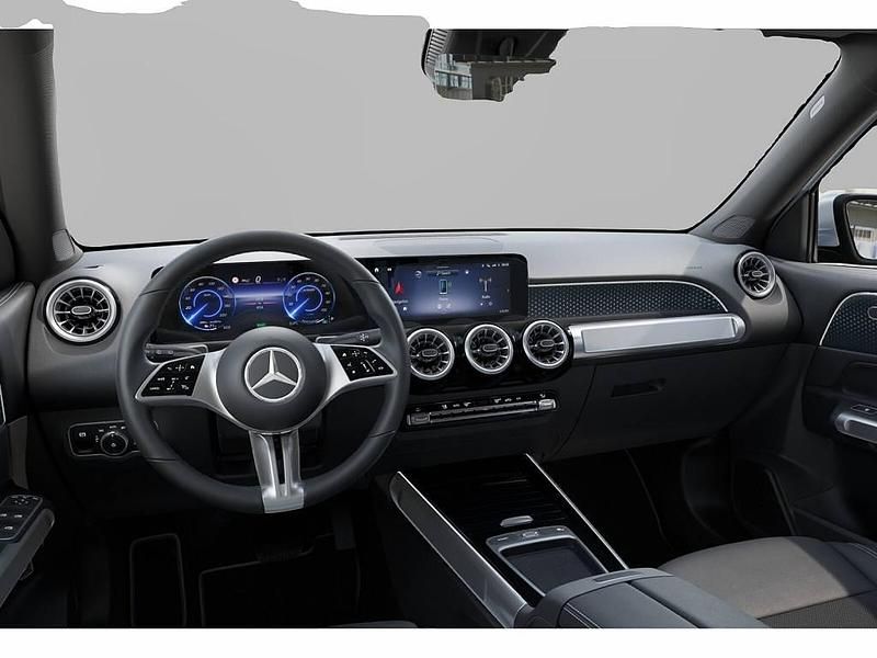 Gebraucht Mercedes EQB300 167 kW (228 PS) 2025 Silber SUV