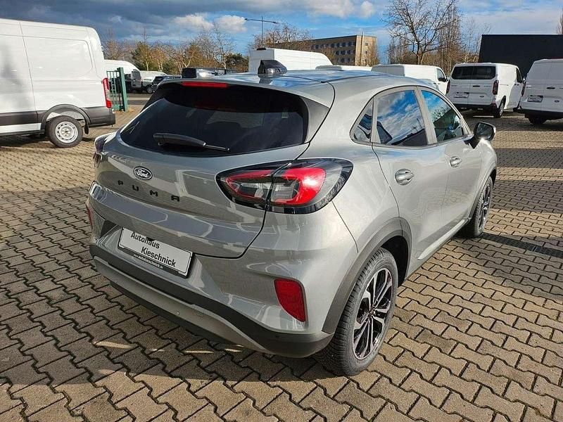 Neu Ford Puma Titanium 125 PS (91 kW) 2026 Solarsilber SUV