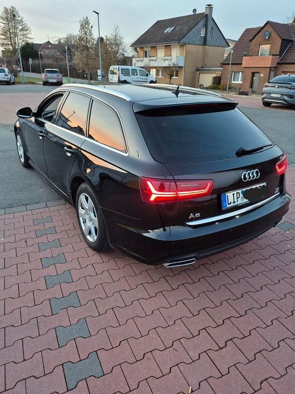Gebraucht Audi A6 Ambiente 190 PS (139 kW) 2017 Schwarz Kombi