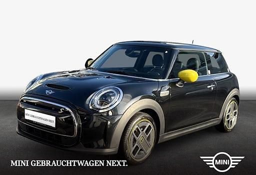 Gebraucht Mini Cooper Essential 135 kW (184 PS) 2023 Schwarz Kleinwagen