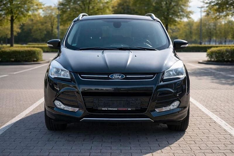 Gebraucht Ford Kuga Titanium 150 PS (110 kW) 2014 Schwarz SUV