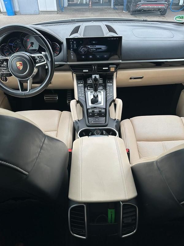 Weiß Gebraucht 2015 Porsche Cayenne S SUV | 32.000 € - Bild 1/4