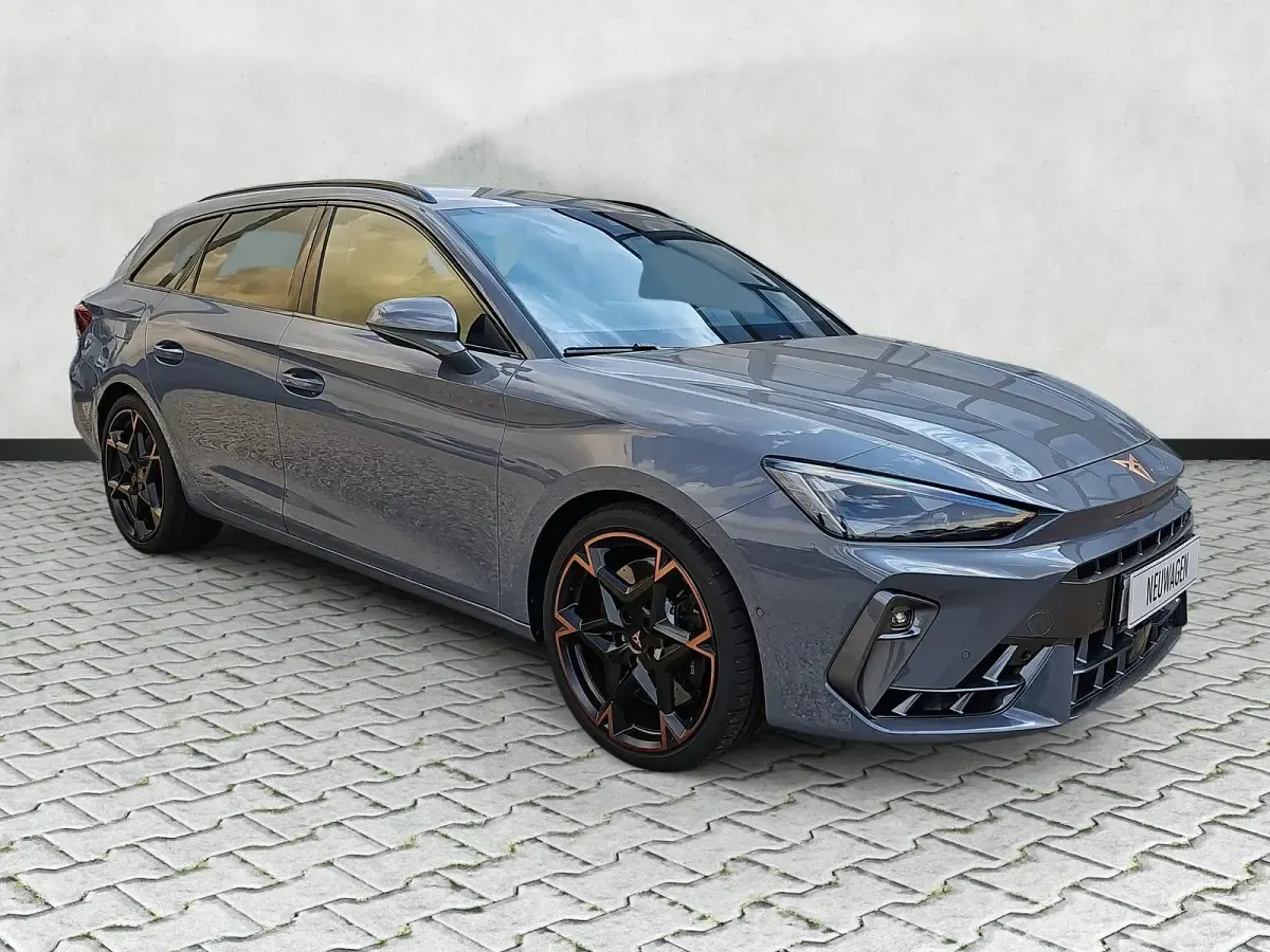 Gebraucht Cupra Leon VZ 333 PS (244 kW) 2025 Kombi