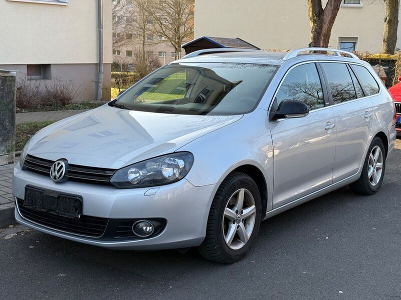 Silber Gebraucht 2011 VW Golf VI Style Kombi | 2.999 € (Superpreis) - Bild 1/4