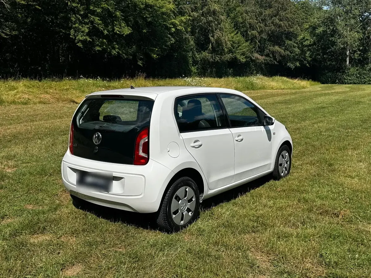 Gebraucht VW up! 60 PS (44 kW) 2013 Weiß Kleinwagen
