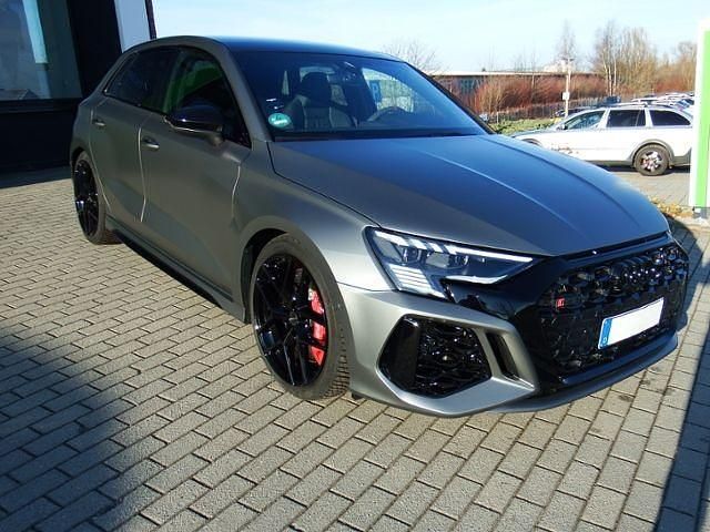 Gebraucht Audi RS3 Design 400 PS (294 kW) 2023 Schwarz (mythosschwarz) Limousine