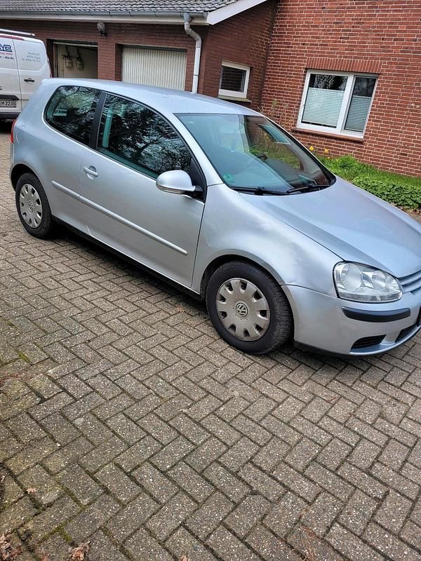 Gebraucht VW Golf V 116 PS (85 kW) 2003 Grau Kleinwagen