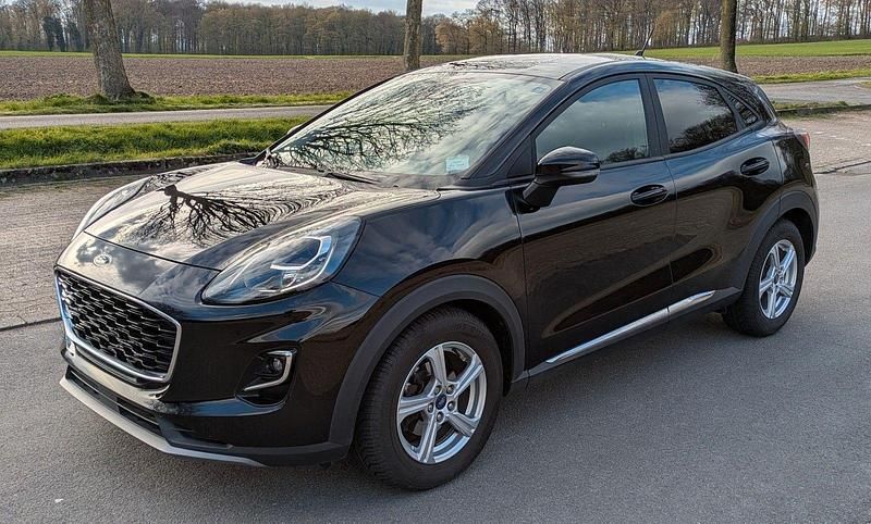 Gebraucht Ford Puma Titanium 125 PS (91 kW) 2020 Schwarz SUV