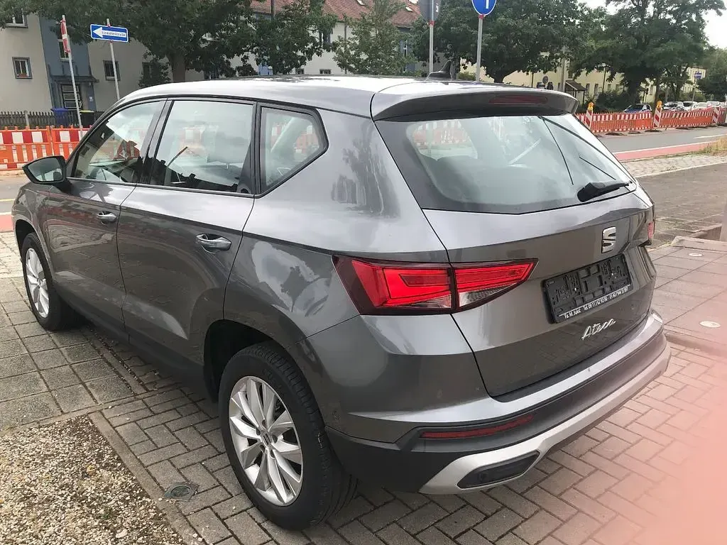 Gebraucht Seat Ateca Style 150 PS (110 kW) 2022 Graphite grey SUV