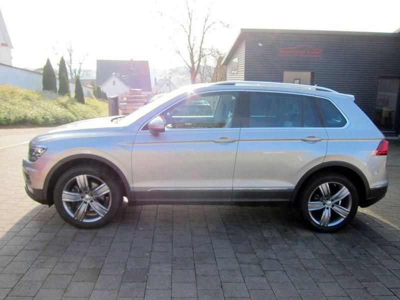 Gebraucht VW Tiguan Highline 190 PS (139 kW) 2019 Silber SUV