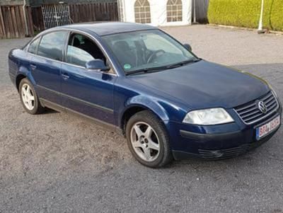 Second-hand VW Passat 116 CP (85 kW) 2004 Berlinǎ