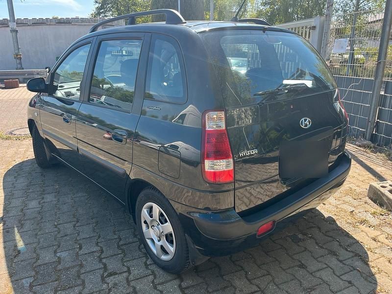 Second-hand Hyundai Matrix 103 CP (75 kW) 2007 Negru Monovolum