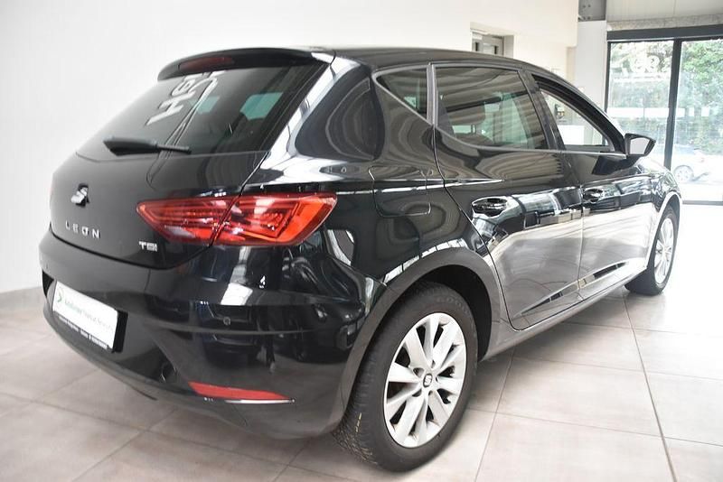 Gebraucht Seat Leon Style 125 PS (91 kW) 2017 Schwarz Limousine