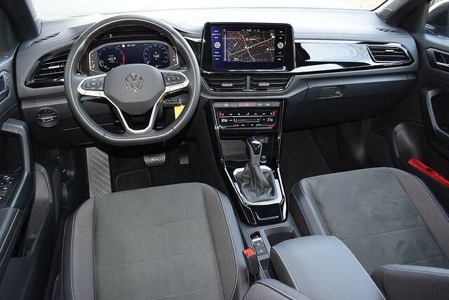 Gebraucht VW T-Roc Style 150 PS (110 kW) 2024 Blau SUV