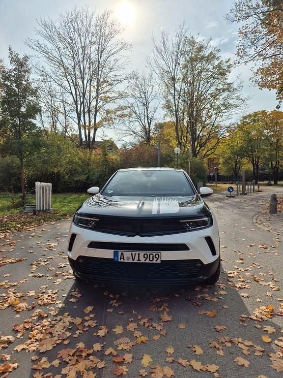 Grau Gebraucht 2022 Opel Mokka GS Line SUV | 17.000 € (Superpreis) - Bild 1/4