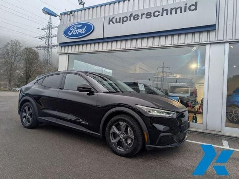 Gebraucht Ford Mustang Mach-E Basis 197 kW (269 PS) 2022 Schwarz SUV