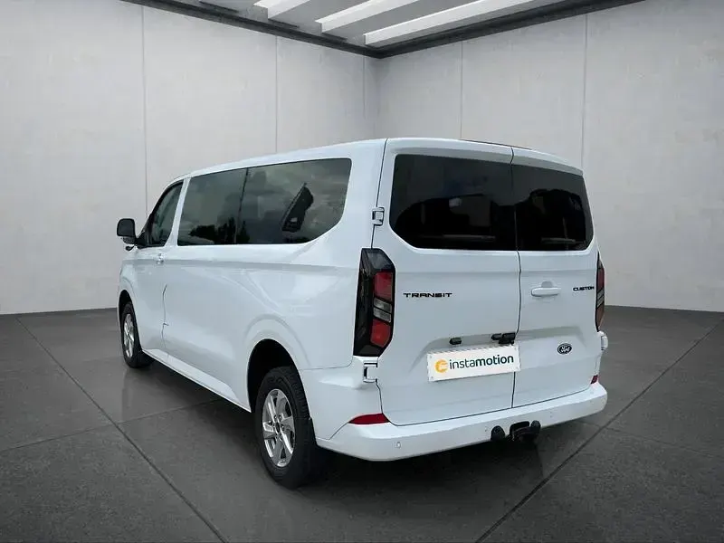 Gebraucht Ford Transit Custom 150 PS (110 kW) 2025 Weiß Van / Kleinbus