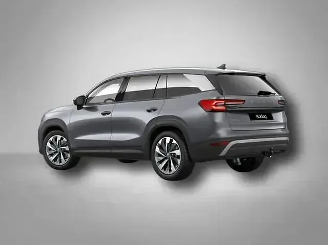 Gebraucht Skoda Kodiaq Selection 193 PS (141 kW) 2025 Grau SUV