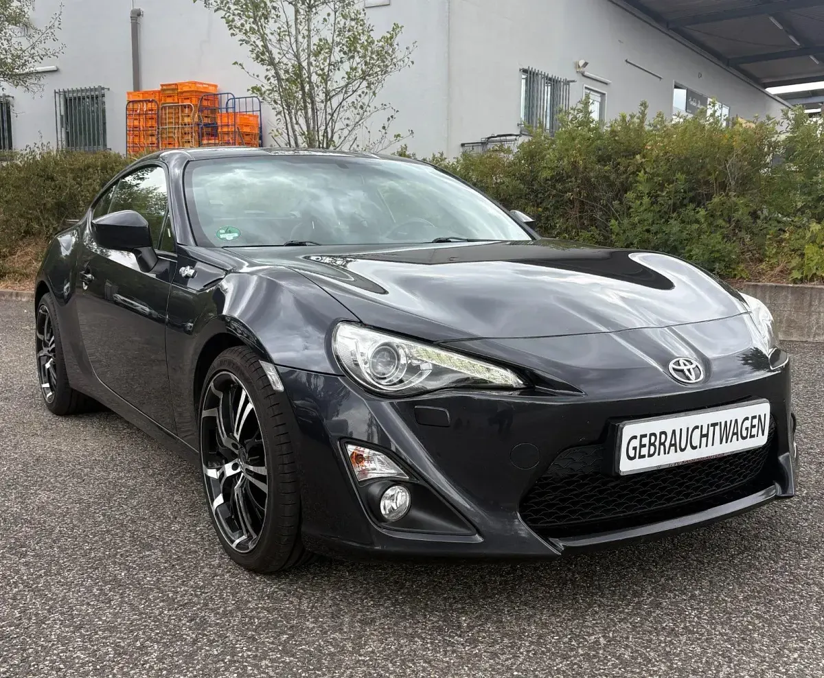 Gebraucht Toyota GT86 GT 200 PS (147 kW) 2012 Grau Coupé