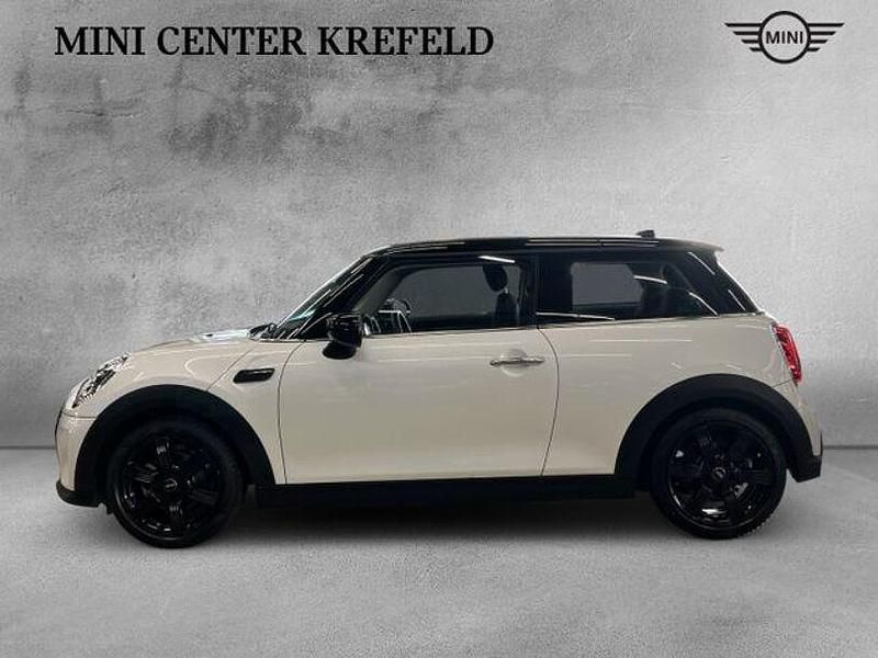 Gebraucht Mini Cooper Classic 136 PS (100 kW) 2023 Weiss Kleinwagen