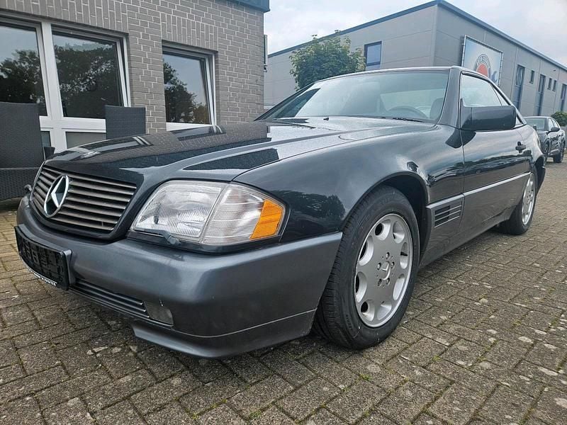 Grau Gebraucht 1989 Mercedes SL300 Cabrio | 14.000 € - Bild 1/4