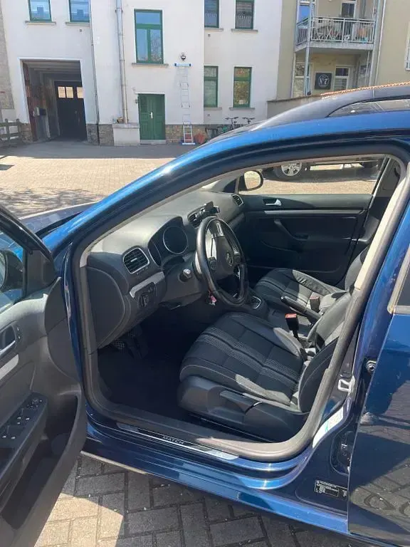 Używany VW Golf VII Match 122 KM (89 kW) 2012 Niebieski Kombi