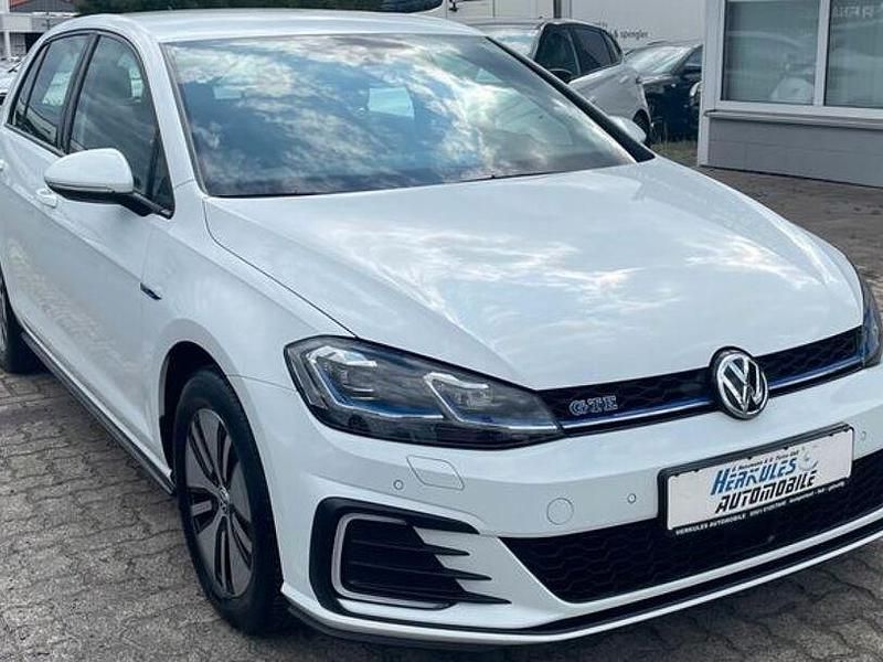 Gebraucht VW Golf VII GTE 110 PS (80 kW) 2017 Andere Limousine