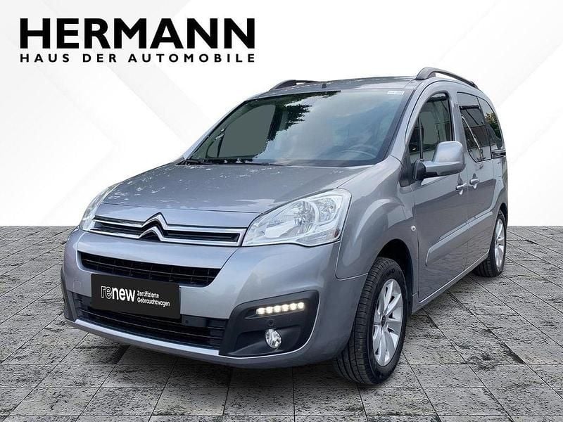 Grau Gebraucht 2018 Citroën Berlingo PureTech Van / Kleinbus | 13.908 € (Teuer) - Bild 1/4