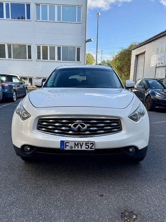 Gebraucht Infiniti Fx35 320 PS (235 kW) 2010 Weiß SUV