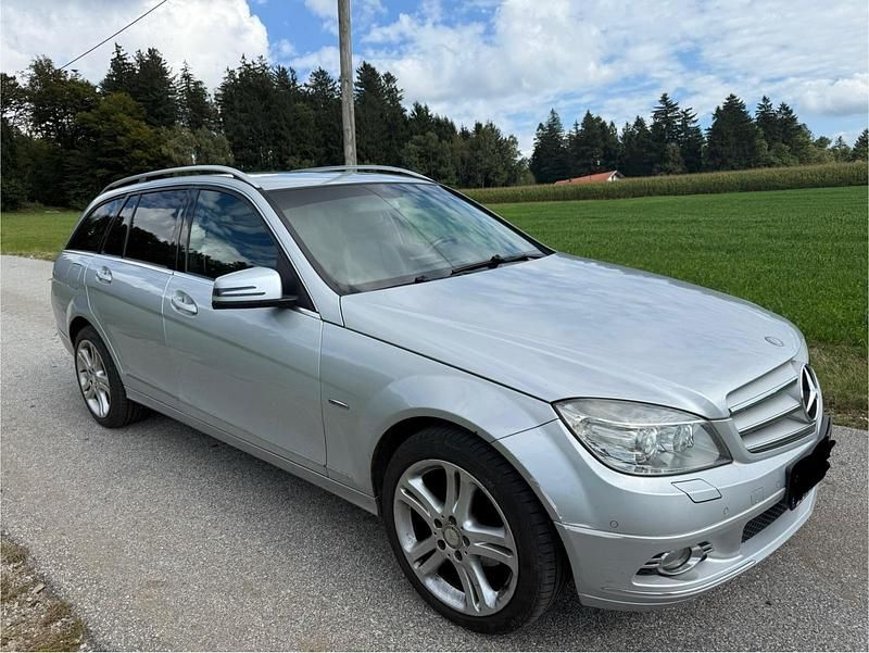 Gebraucht Mercedes C180 2009 Silber Limousine
